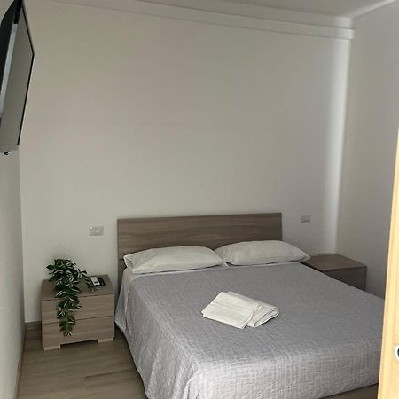 Villa Milano Apt. N. 5 Εξωτερικό φωτογραφία